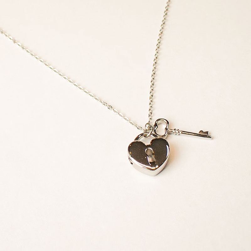 Heart-Lock Pet Memorial Cremation Urn Necklace