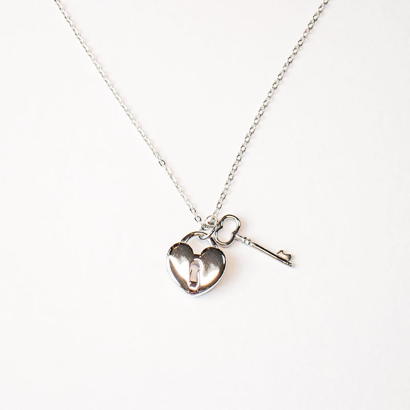 Heart-Lock Pet Memorial Cremation Urn Necklace