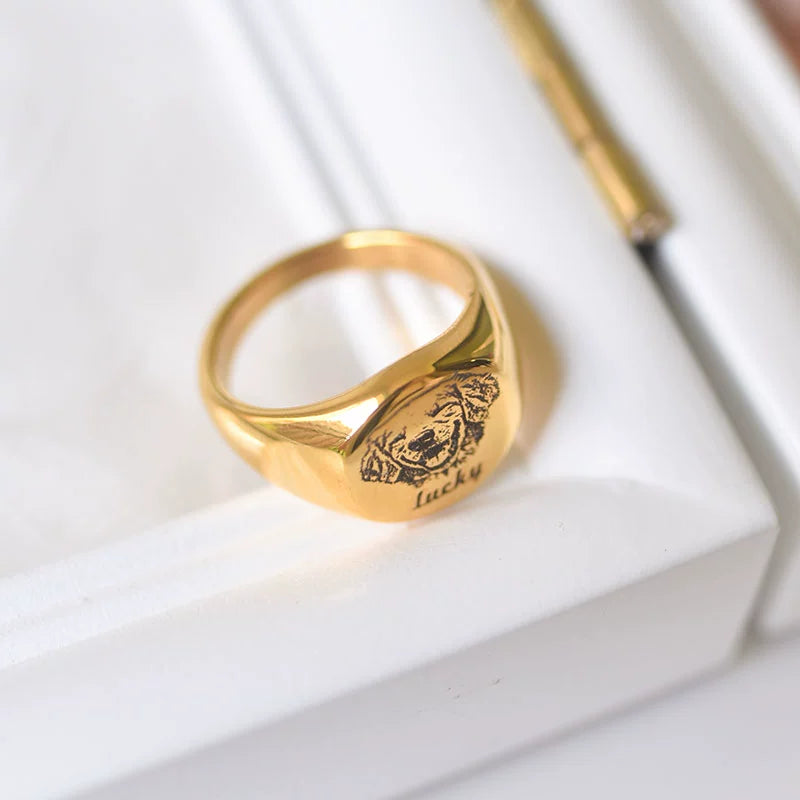 Personalized Engraved Ring with Pet Face & Name