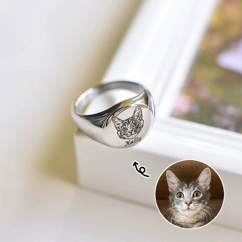 Personalized Engraved Ring with Pet Face & Name